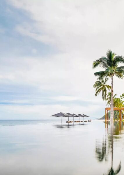 Poolen ved Jetty Beacy club på One&Only Mandarina, Mexico