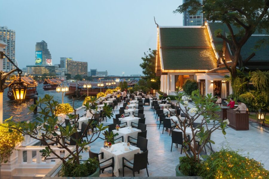 Terrace Rim Naam på Mandarin Oriental Bangkok, Thailand