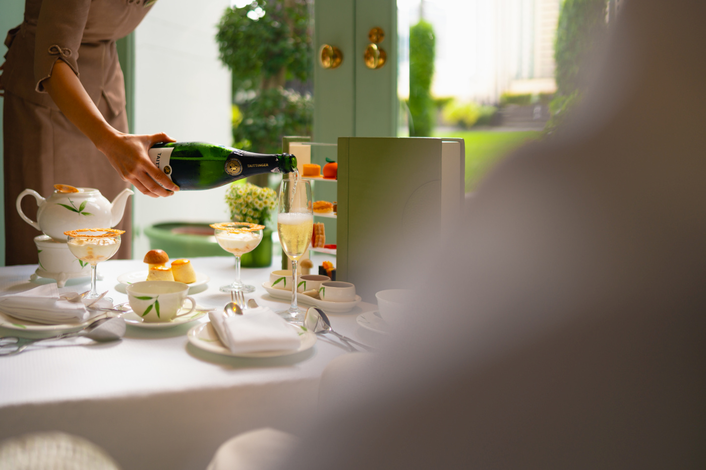 Afternoon tea i The Authors Lounge på Mandarin Oriental Bangkok, Thailand