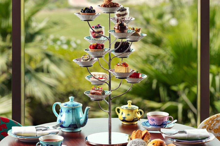 Afternoon tea på Café Ginori, The St. Regis Saadiyat Island Resort, Abu Dhabi