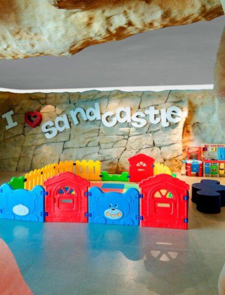 The Sandcastle Club på The St. Regis Saadiyat Island Resort, Abu Dhabi