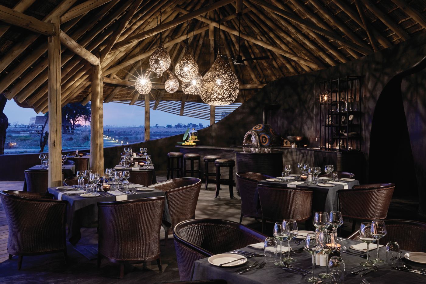 Restauranten på Eagle Island Lodge, a Belmond Safari, Botswana