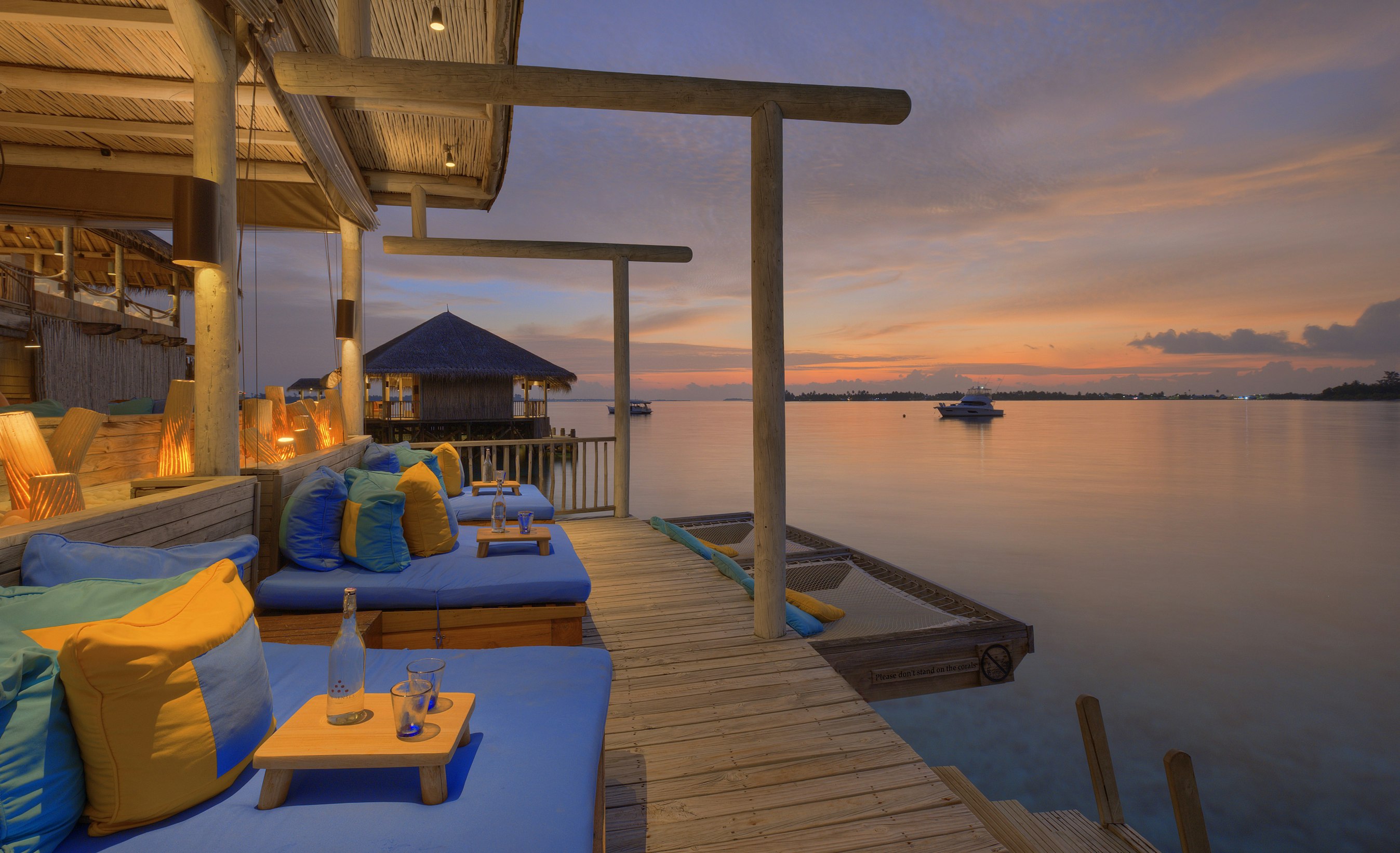 Maldiverne, Six Senses Laamu, Chill Bar